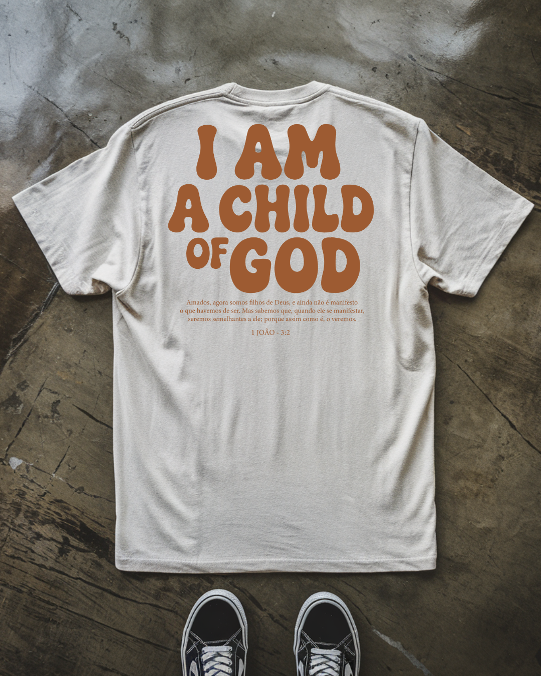 Camiseta Oversized Child of God Marrom