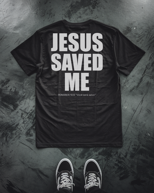 Camiseta Oversized Jesus Saved Me Preto/Branco