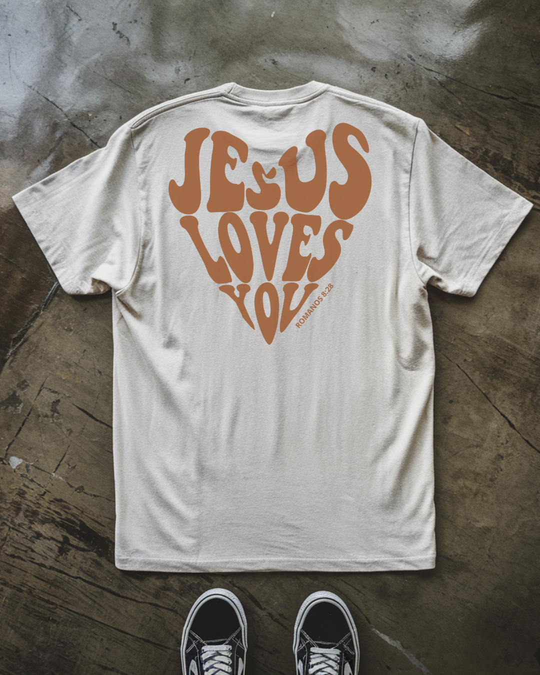 Camiseta Oversized Jesus Loves You Marrom