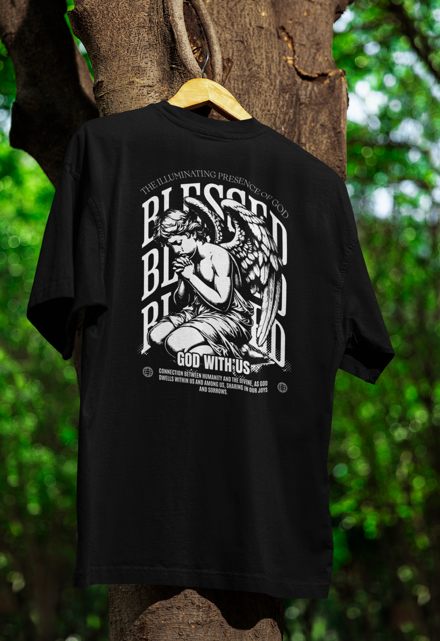 Camiseta Oversized God With Us Preta